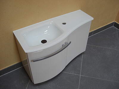Burgbad Sinea 1.0 Waschtischunterschrank mit weißen Glaswaschtisch, links, SELM065LF6448, Eiche Dekor Klassik 