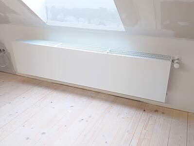 Buderus Logatrend Heizkörper C-Plan.2 Kompaktheizkörper Typ 21 / H: 300 / L: 400mm; 7751300304 