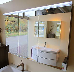 Burgbad Sinea 2.0 Spiegelschrank 120cm mit LED-Beleuchtung, Korpus Weiß Matt; SFHC120LF2781 