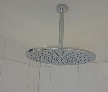 Gessi Emporio Antikalk-Kopfbrause 300mm Finox Optik, Regendusche mit Deckenarm; 47370149 