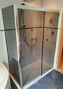 HSK Solida Schiebetür 120cm 2-teilig, rechts, Grauglas, mit Beschichtung, Alu Matt; 1526120 