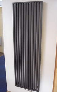 Kermi Arche vertikal VV Designheizkörper 470x1800mm, RAL 9016 verkehrsweiß; Radiator 11117 