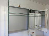 Burgbad Eqio Spiegelschrank 90cm mit LED und Waschtischbeleuchtung, Weiß Hochglanz; SPGT090F2009 